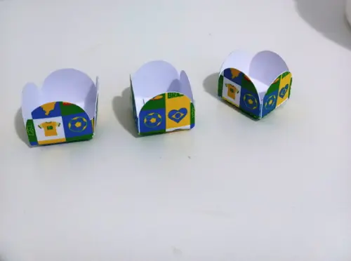 50 Forminhas para Docinhos - Tema Copa