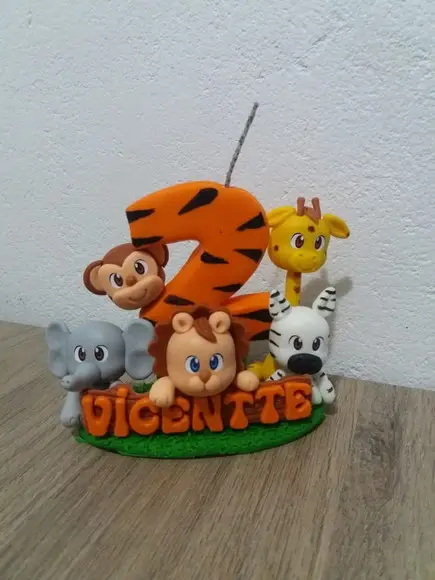 Topo de Bolo Safari em Biscuit