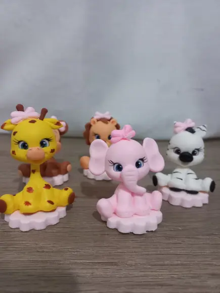 10 Aplique de Biscuit Safari Rosa para Kit Higiene