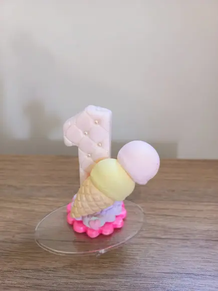Vela em Biscuit Sorvetinho de Bolas