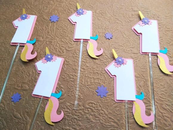 Topper para cupcake - Unicórnio