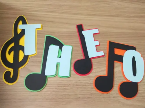 Bandeirola Notas Musicais