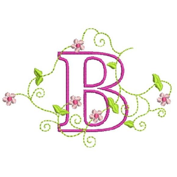 Matriz de Bordado Alfabeto Floral Aplicada