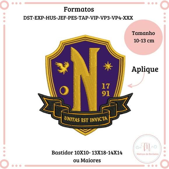 Matriz de Bordado Brasão Escola Nunca Mais-wandinha (aplique