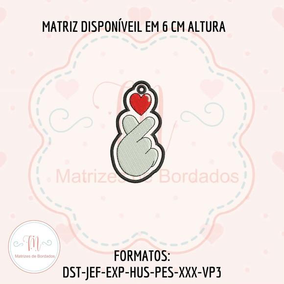 Matriz de Bordado Chaveiro Kpop Coração Coreano