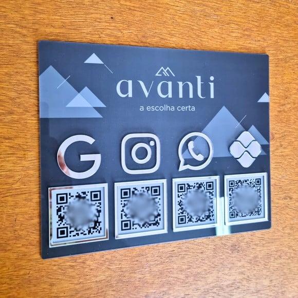 Placa 4 Qr Codes Parede Acrílico Espelhado Logo Pix Insta