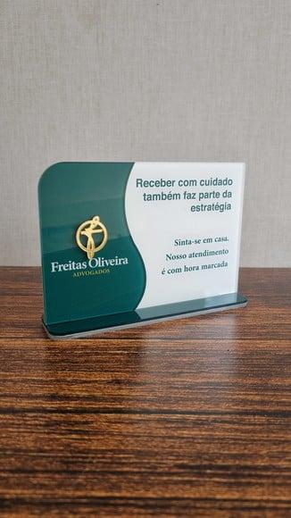 Placa Homenagem Acrilico Triplo Relevo Personalizada