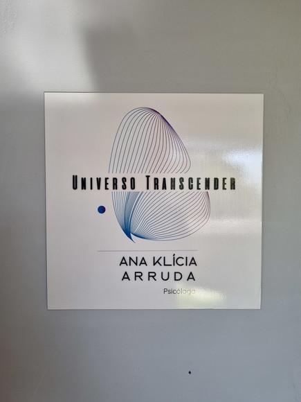 Placa de Identificação Logo Especial com Letras Alto Relevo