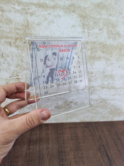 Presente Dia dos Namorados Data de Namoro Calendario e Foto