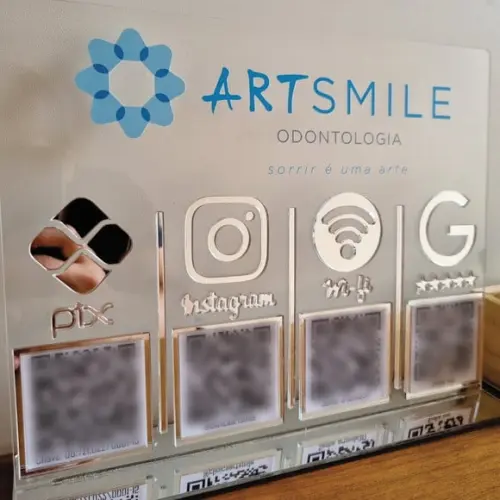 Placa 4 Qr Code Acrilico Espelhado Pix Instagram Wifi Logo