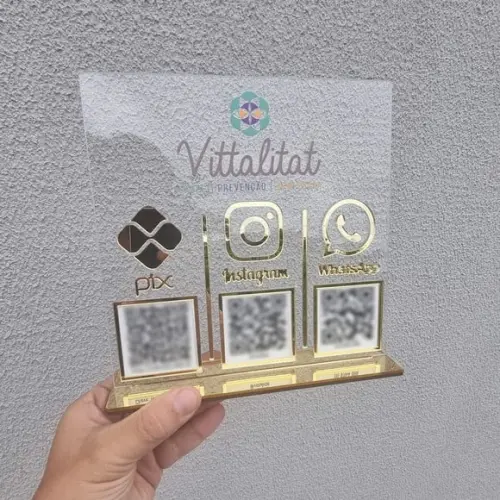 Placa Personalizada Logo e 3 Qr Codes com Acrílico Espelhado