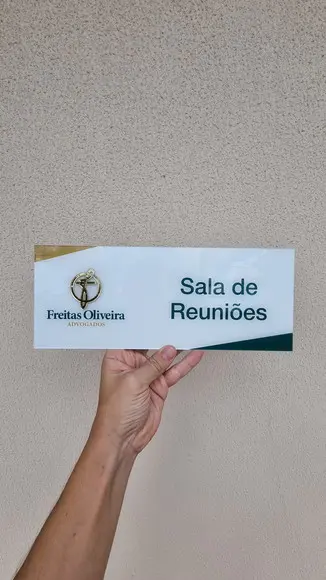 Placa Acrílico Comercio Logo Premium Impressão Uv 30x12cm