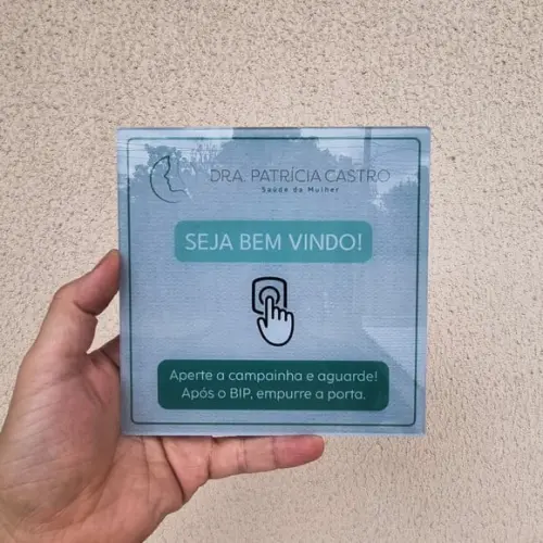 Placa Acrílico Comercio Personalizada Campainha Logo 15x15cm