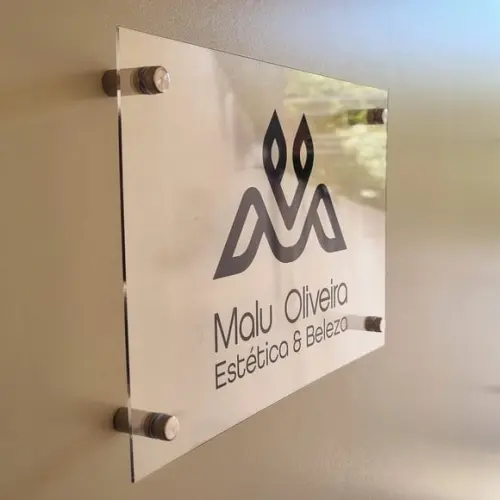 Placa Acrílico Porta Logo Impressão Uv com Espaçador 30x20cm