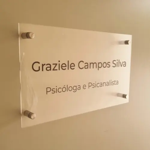 Placa Acrílico Porta Logo Impressão Uv com Espaçador 35x20cm