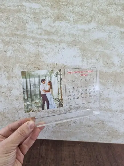 Presente Dia dos Namorados Data de Namoro Calendario e Foto