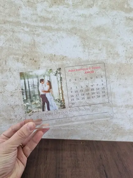 Presente Dia dos Namorados Data de Namoro Calendario e Foto