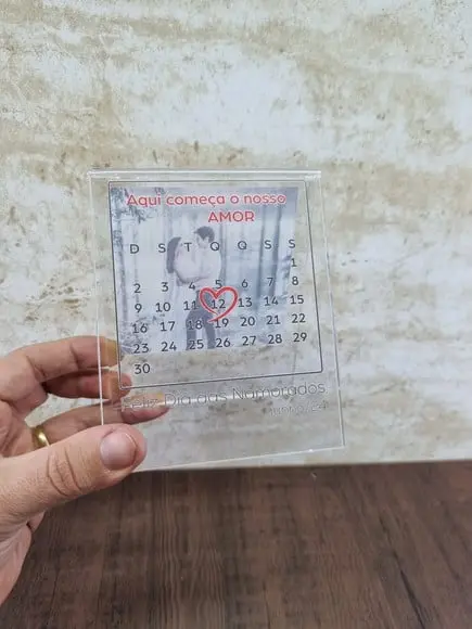 Presente Dia dos Namorados Data de Namoro Calendario e Foto