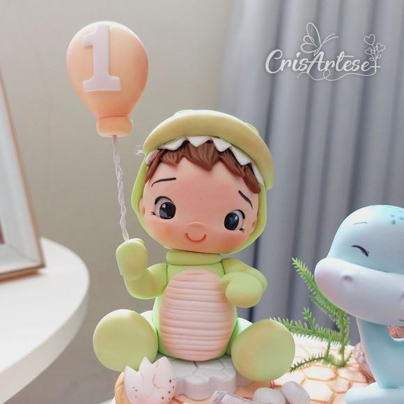 Vela Topo de Bolo Dinossauro Baby em Biscuit