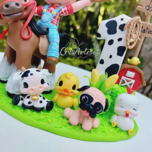 Topo de Bolo Biscuit Fazendinha