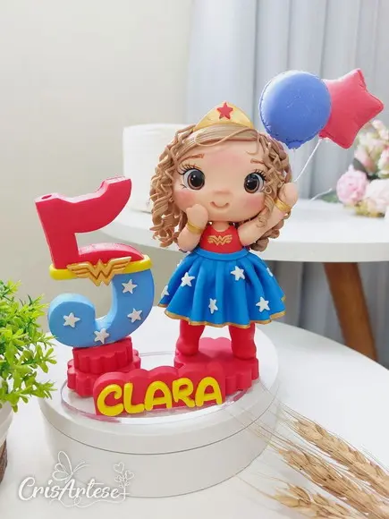 Topo de Bolo Biscuit Mulher Maravilha