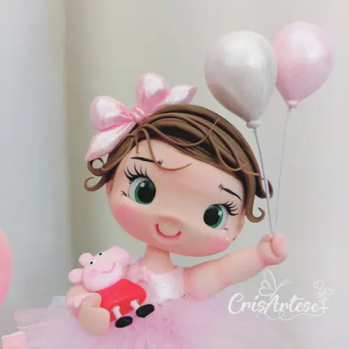 Topo de Bolo com Vela Personalizada em Biscuit
