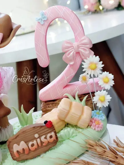 Topo de Bolo Fazendinha Menina