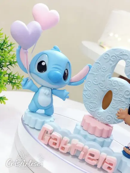 Topo de Bolo Lilo e Stitch em Biscuit