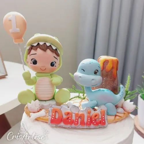 Vela Topo de Bolo Dinossauro Baby em Biscuit