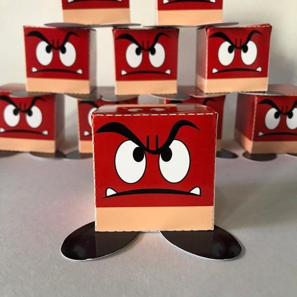 Caixa Goomba Super Mario