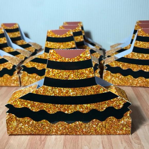 Caixa Lol Surprise Vestido Queen Bee