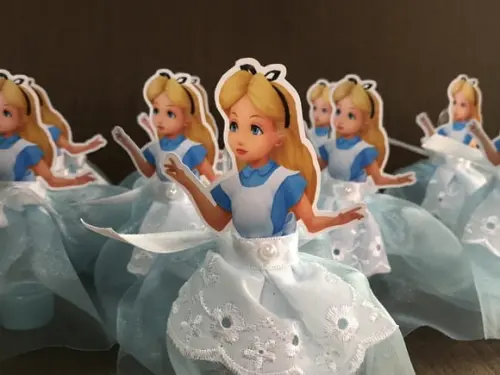 Tubete Alice no País das Maravilhas