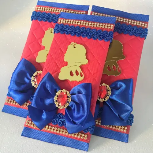 Porta Kitkat Luxo Branca de Neve