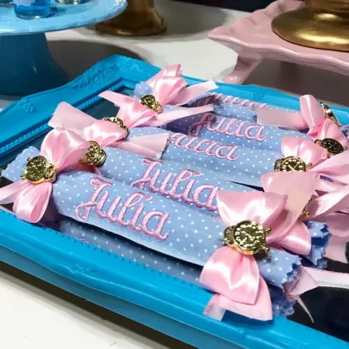 Bala Bordada Luxo Alice no País das Maravilhas