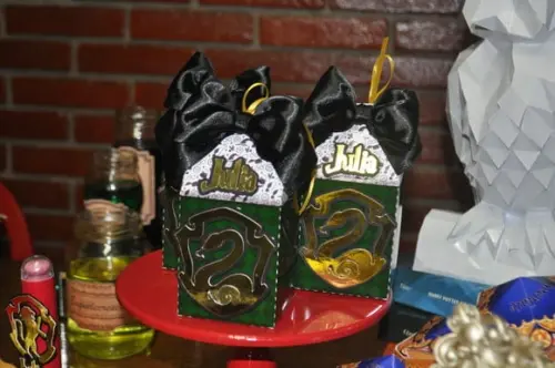 10 Caixa Milk Escolas Harry Potter