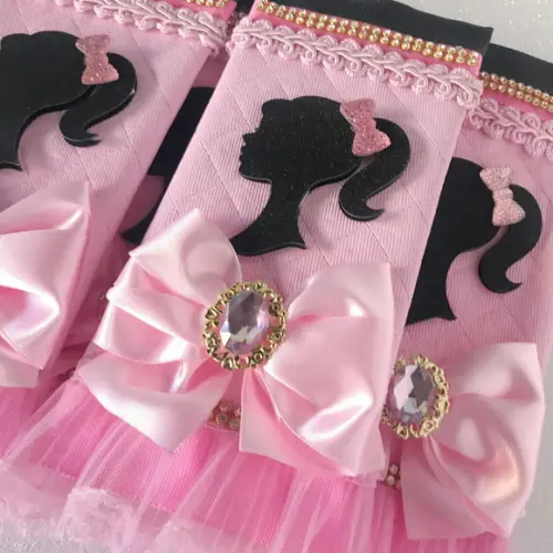 Porta Kitkat Barbie Luxo