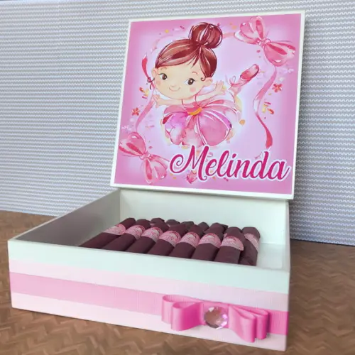 Caixa Lembrança Maternidade 30 Charutos Chocolate Bailarina