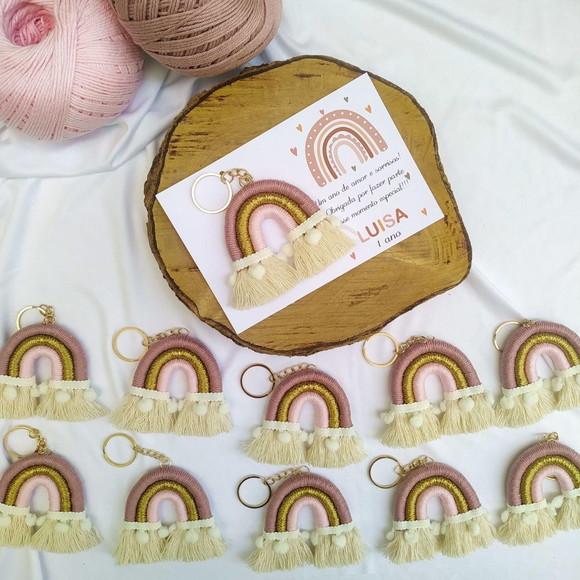 30 Lembrancinhas de Maternidade Chaveiro Mini Arco-íris