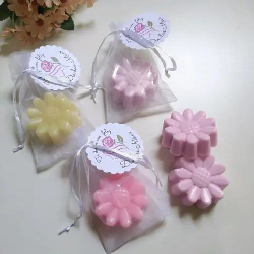 30 Sabonetes Flores
