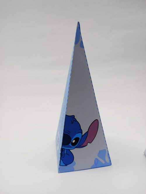 Caixinha piramide personalizada - stitch