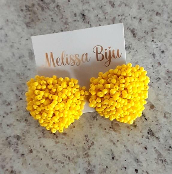 Brinco Miçangas Amarelo