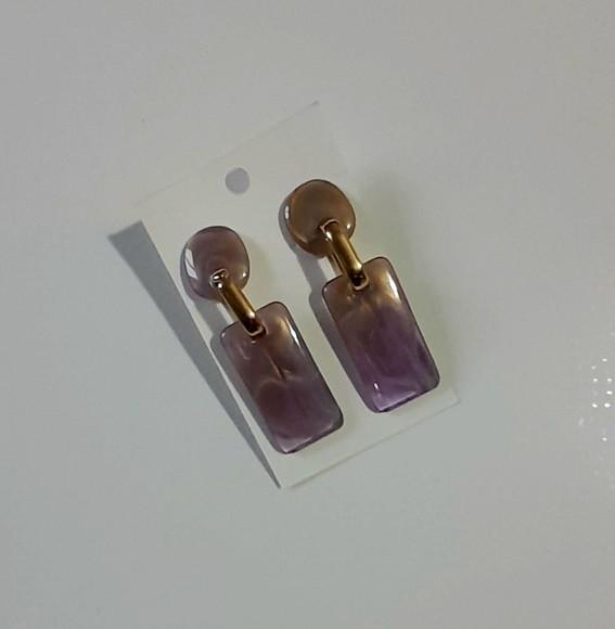 Brinco Resina Lilás/dourado