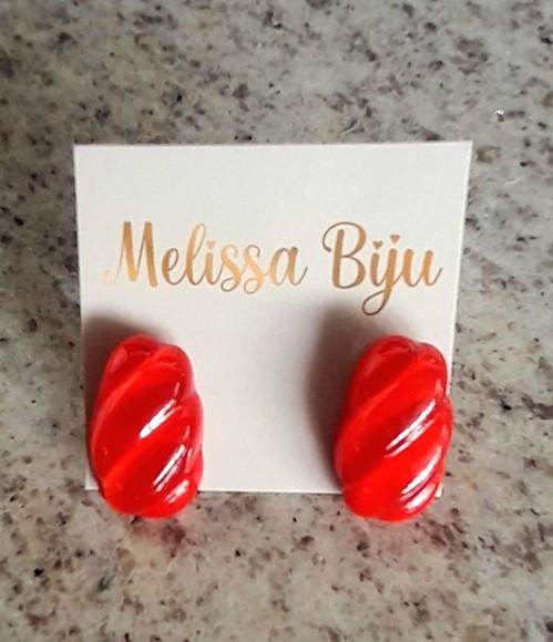 Brinco Resina Vermelho