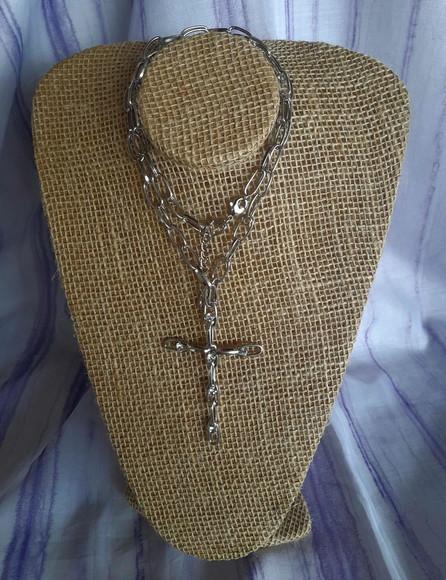 Colar Crucifixo Prateado