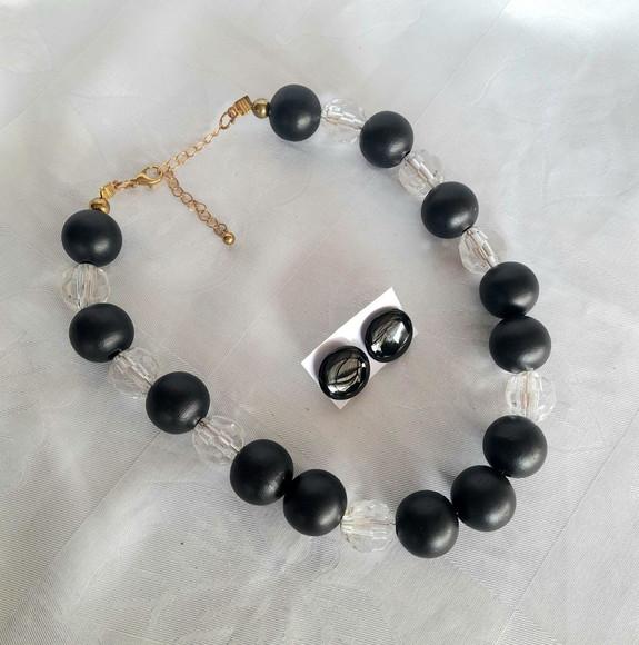 Colar de Bolas Black