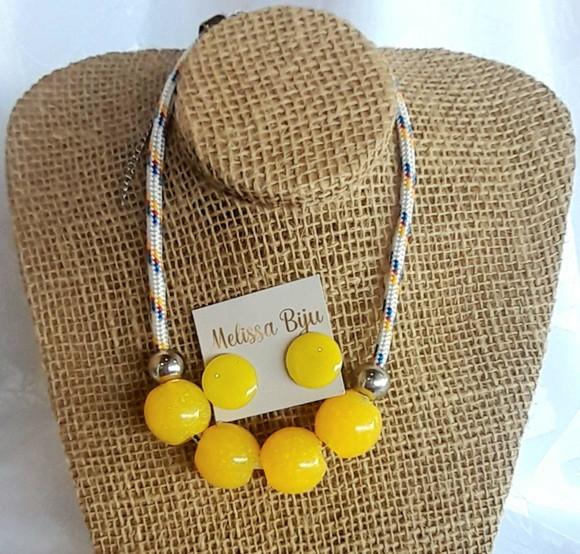 Colar de Corda Amarelo