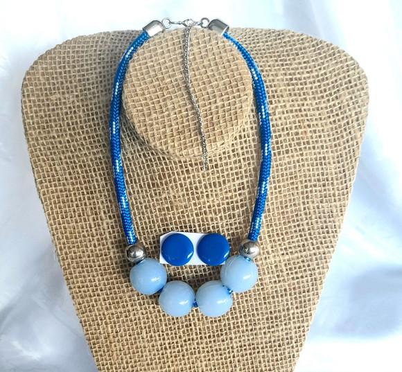 Colar de Corda Azul Claro
