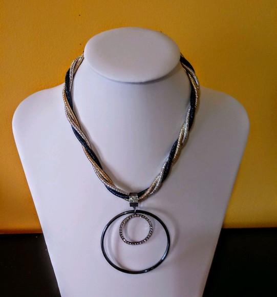 Colar de Cordas Black , Dourado e Prata