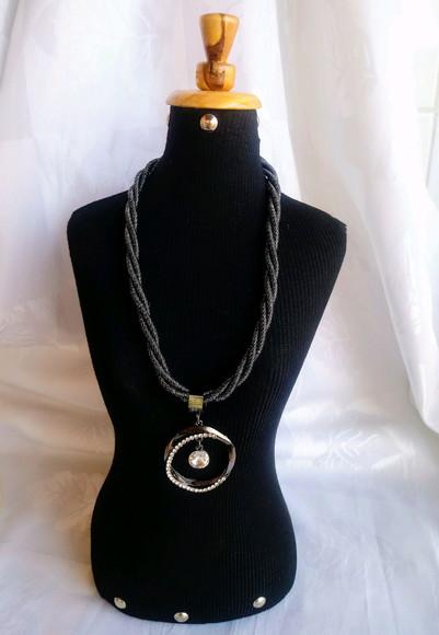 Colar de Cordas Black/pedras/grafite