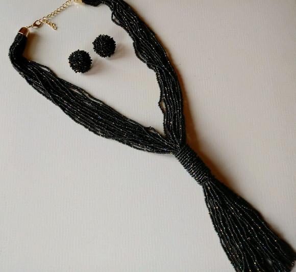 Colar de Miçangas Black c/ Brincos